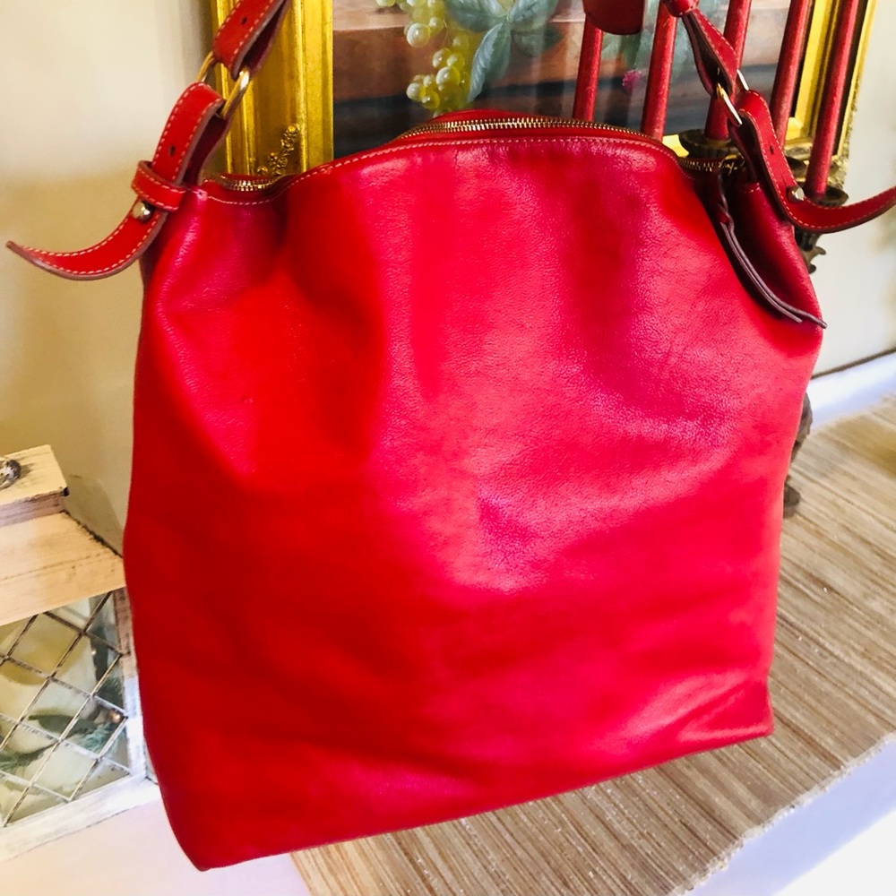 Dooney and Bourke Red hobo/Dillen Bag - Picture 2 of 7